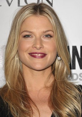 Фото - Эли Лартер: 282x400 / 25 Кб