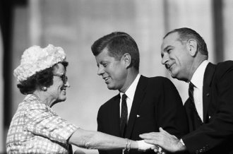 Фото - Джон Ф. Кеннеди: 330x218 / 16 Кб