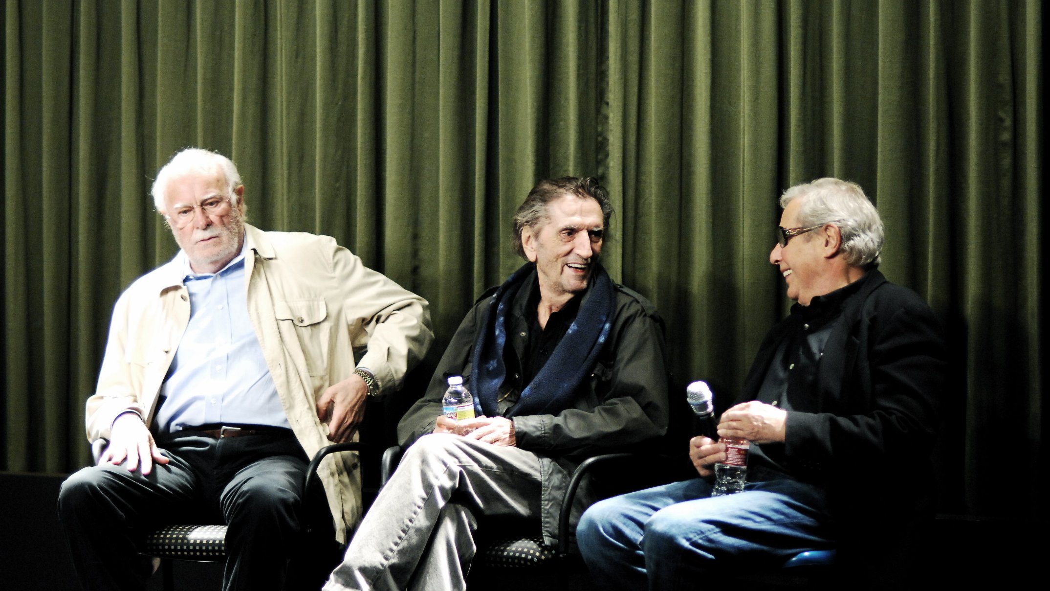 Фото - Гарри Дин Стэнтон: 2148x1208 / 384 Кб