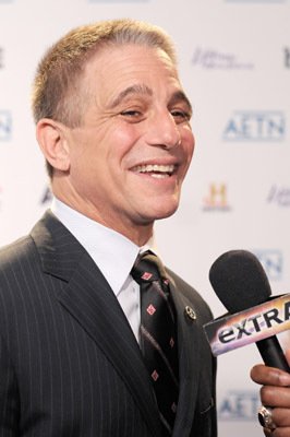 Фото - Тони Данза: 266x400 / 20 Кб