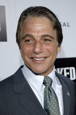 Фото - Тони Данза: 266x400 / 23 Кб