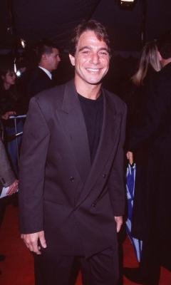 Фото - Тони Данза: 240x400 / 13 Кб