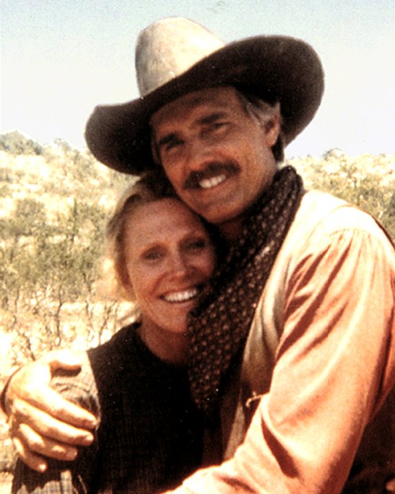 Фото - Jay W. MacIntosh: 576x720 / 76 Кб