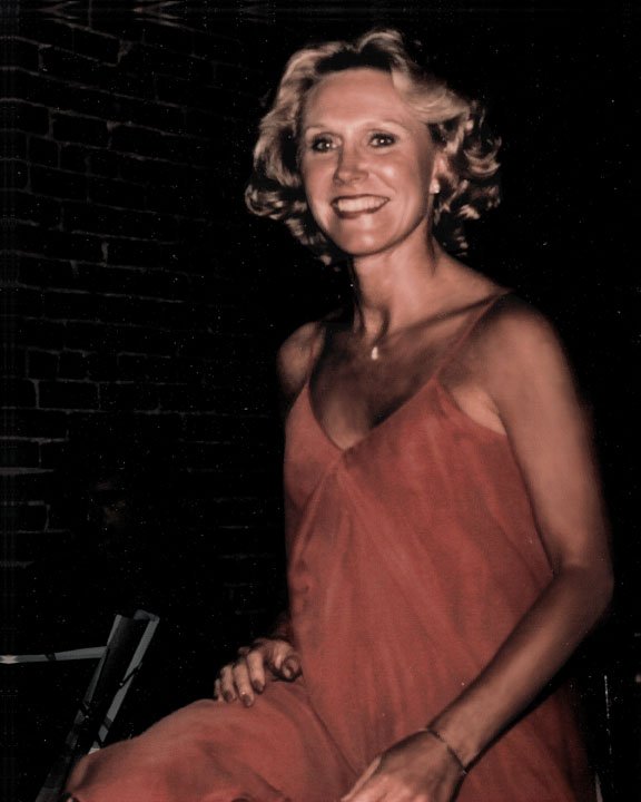 Фото - Jay W. MacIntosh: 576x720 / 49 Кб