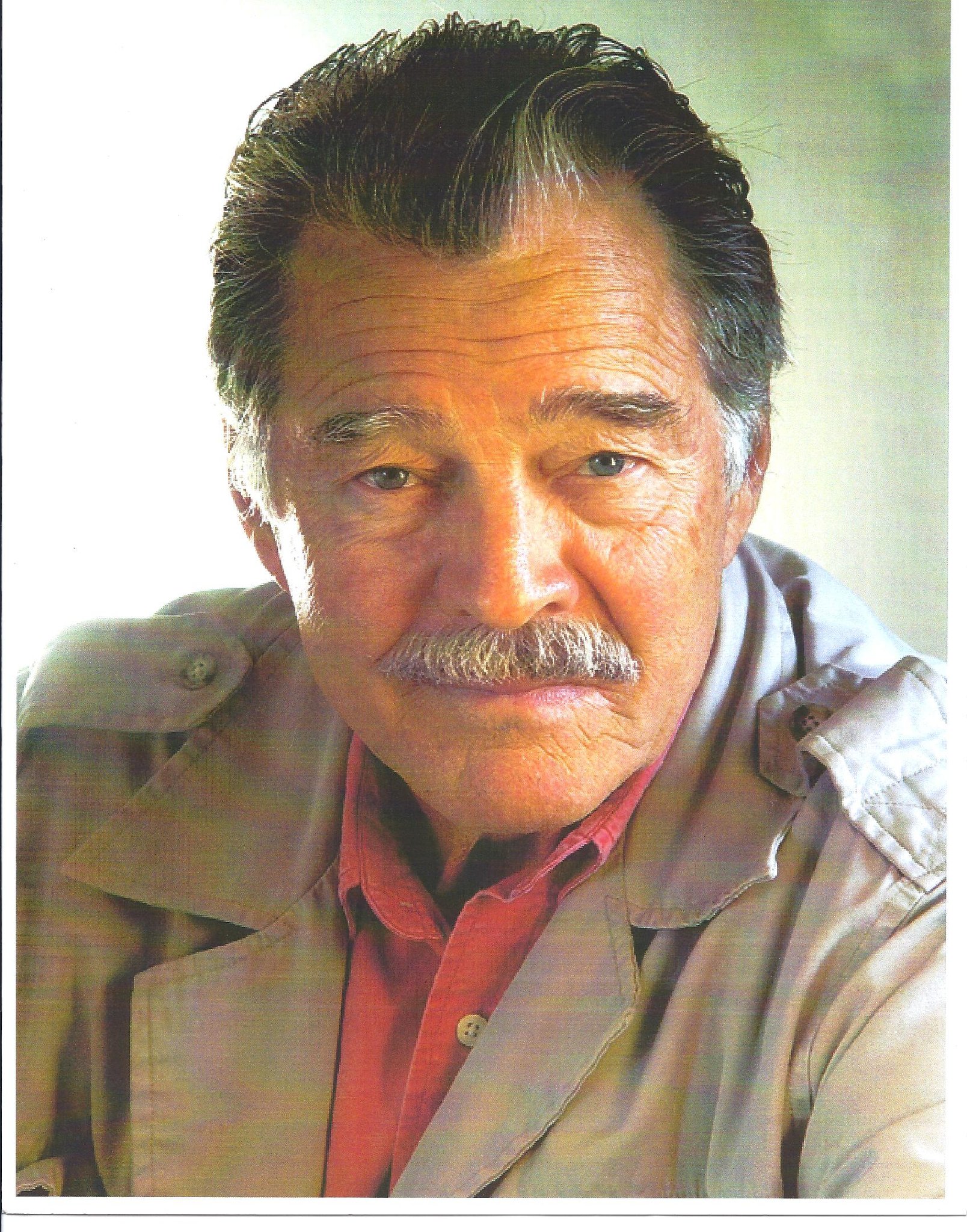 Фото - Кэл Бартлетт: 1608x2048 / 830 Кб