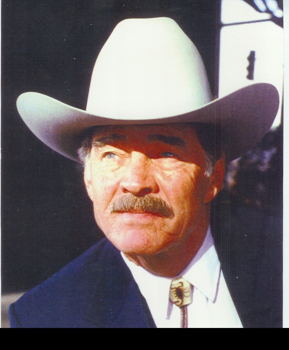 Фото - Кэл Бартлетт: 995x1207 / 173 Кб