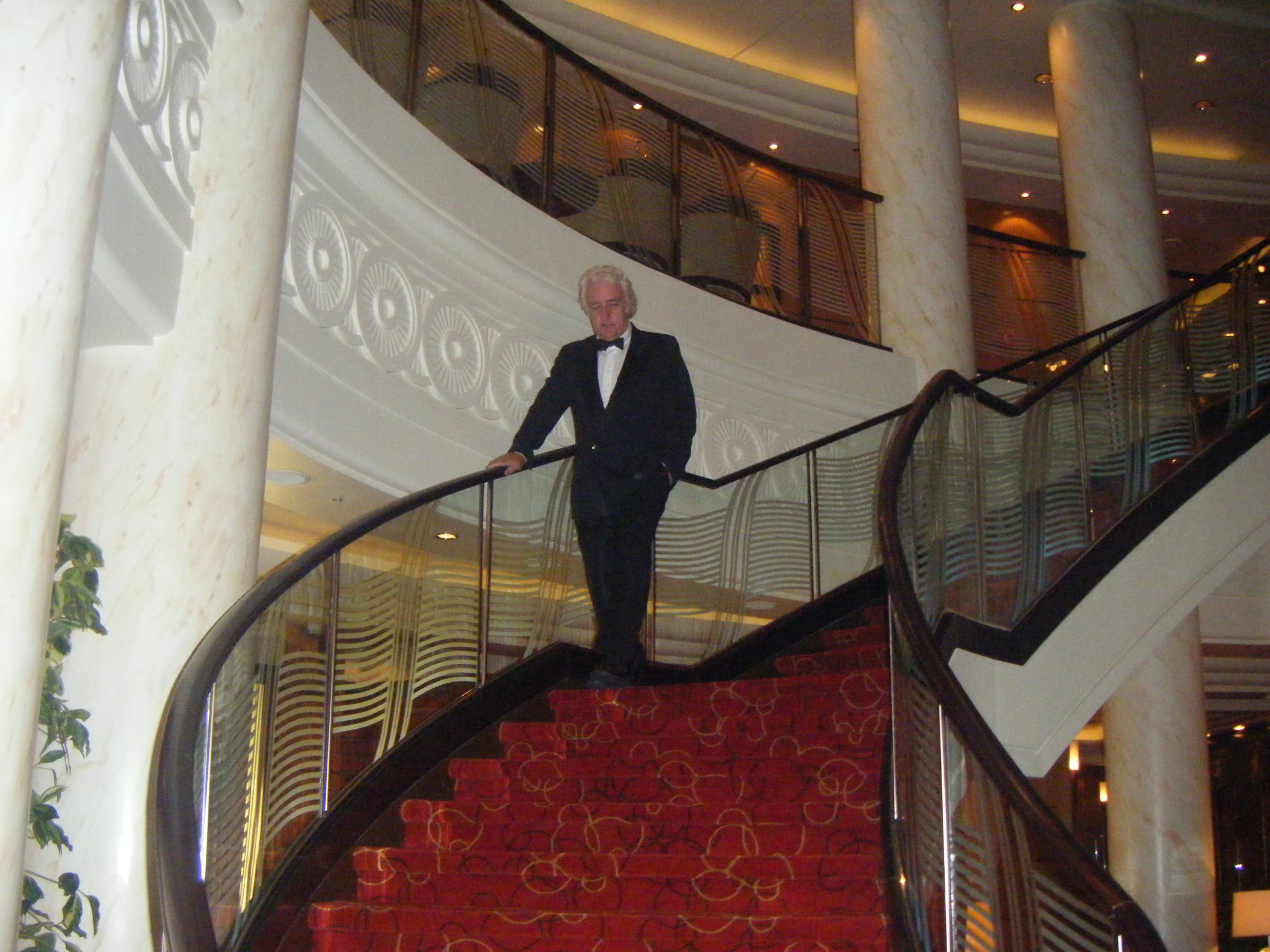 Фото - Chris Sullivan: 2304x1728 / 561 Кб