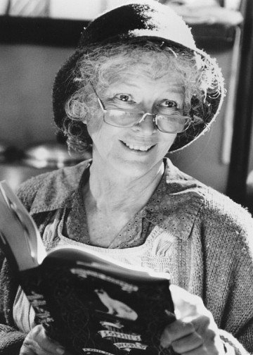 Фото - Эллен Берстин: 360x504 / 48 Кб