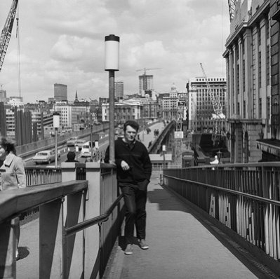 Фото - Клинт Иствуд: 399x398 / 39 Кб