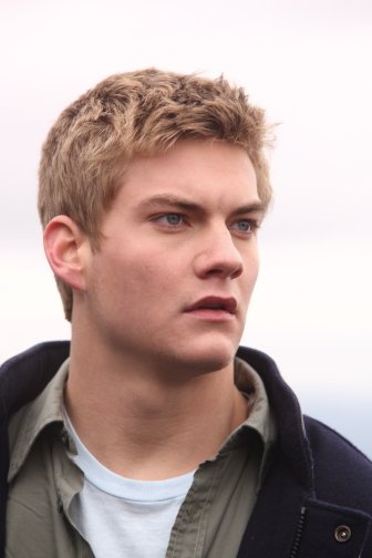 Фото - Джейк Вири: 336x504 / 23 Кб