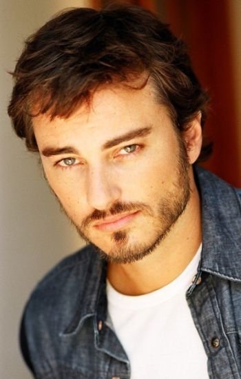 Фото - Керр Смит: 350x550 / 32 Кб