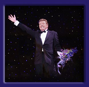 Фото - Майкл Кроуфорд: 311x305 / 17 Кб