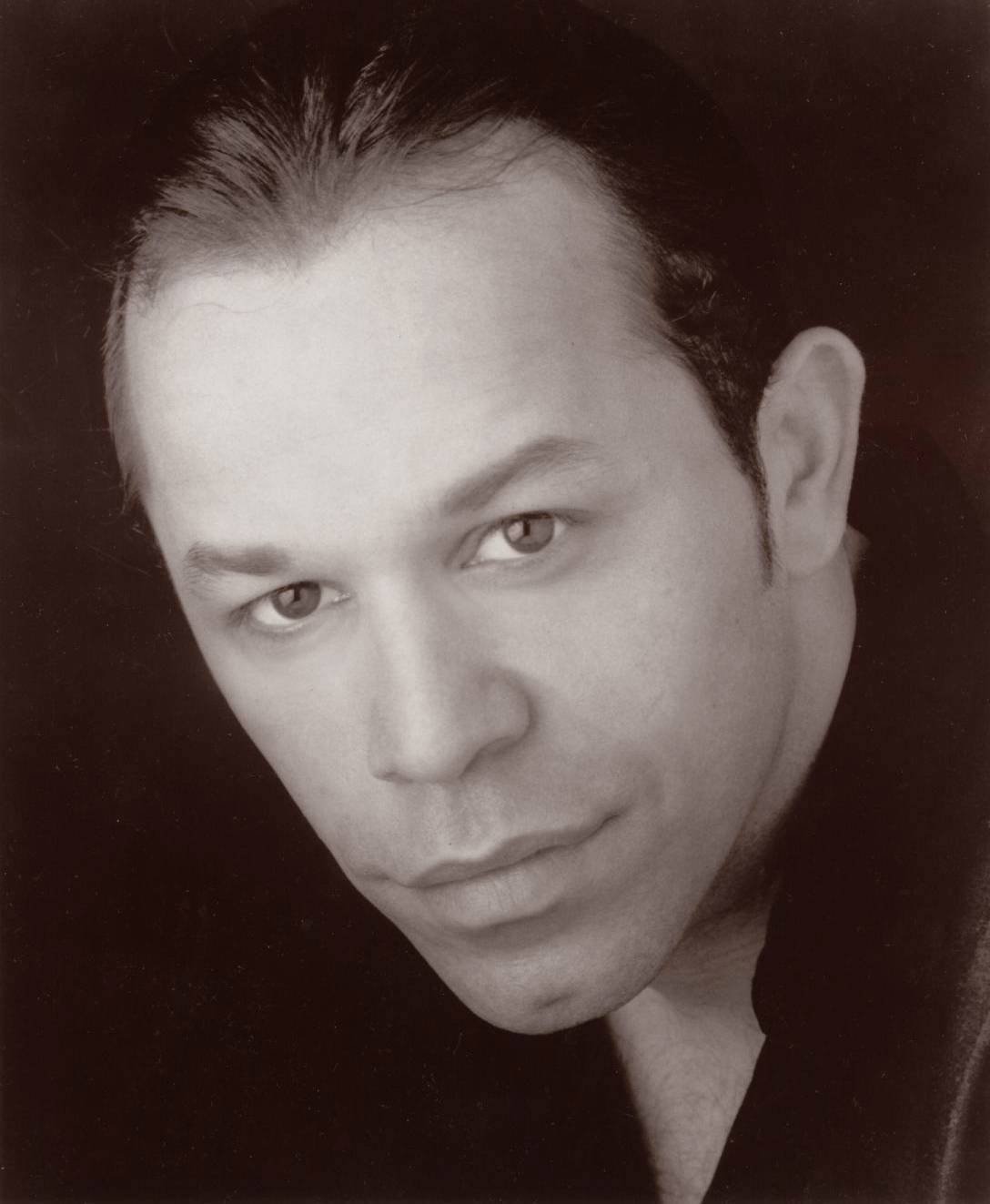 Фото - Нелсон Васкес: 1088x1323 / 105 Кб