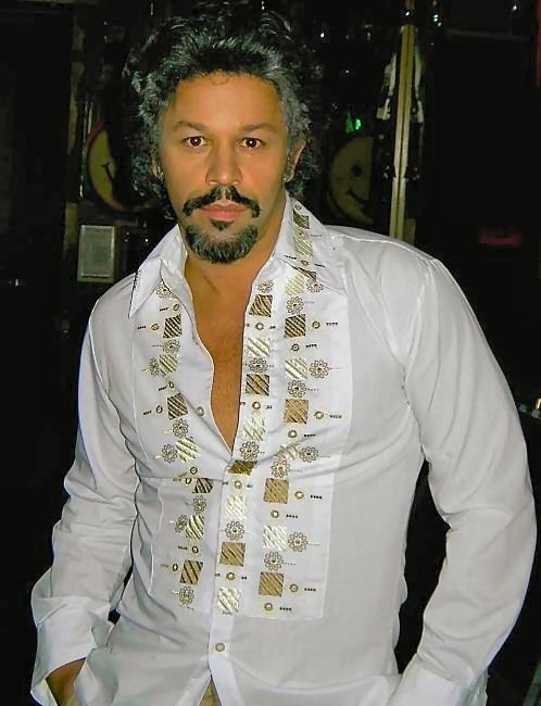 Фото - Нелсон Васкес: 498x650 / 57 Кб