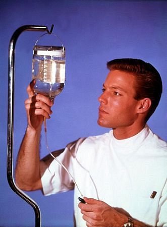 Фото - Ричард Чемберлен: 331x450 / 26 Кб