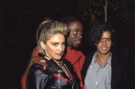 Фото - Мадонна: 277x183 / 10 Кб