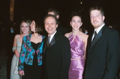 Фото - Билли Кристал: 400x265 / 19 Кб