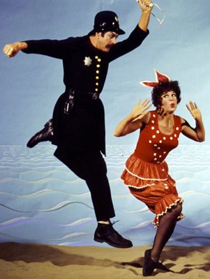 Фото - Дорис Дэй: 301x400 / 27 Кб