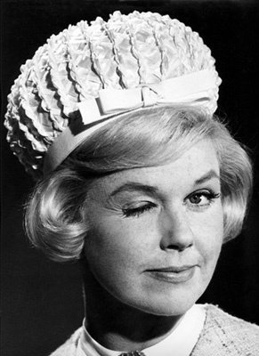 Фото - Дорис Дэй: 291x400 / 29 Кб