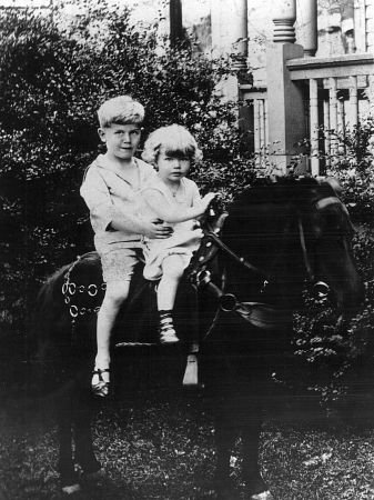 Фото - Дорис Дэй: 337x450 / 47 Кб