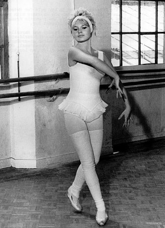 Фото - Брижит Бардо: 327x450 / 38 Кб