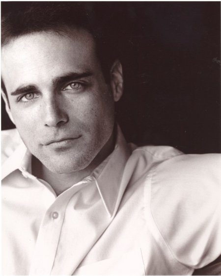 Фото - Брайан Блум: 450x563 / 31 Кб