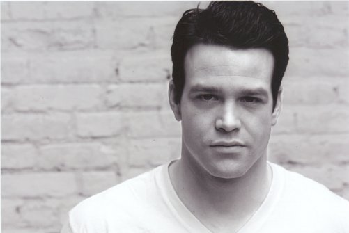 Фото - Nathaniel Marston: 501x335 / 20 Кб