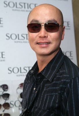 Фото - К.С. Ли: 274x400 / 21 Кб