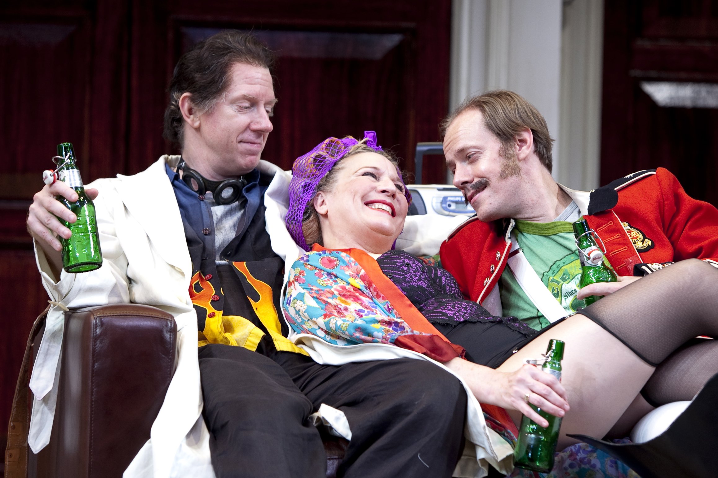 Фото - Кэйт Скиннер: 2316x1544 / 497 Кб