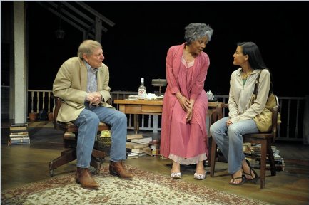 Фото - Кимбирли Герреро: 433x288 / 32 Кб