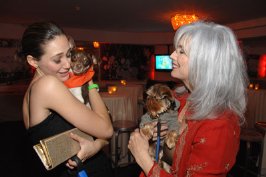 Фото - Эмми Россам: 266x177 / 13 Кб