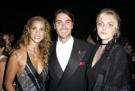 Фото - Люка Калвани: 271x184 / 13 Кб