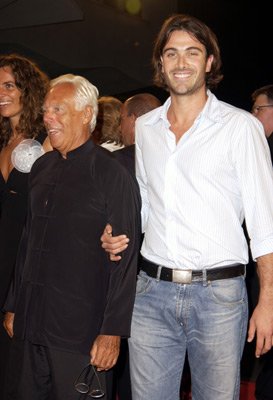 Фото - Люка Калвани: 273x400 / 23 Кб