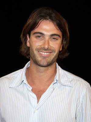 Фото - Люка Калвани: 299x400 / 20 Кб