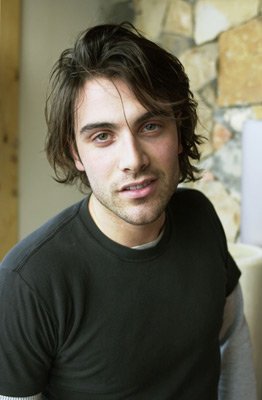 Фото - Люка Калвани: 262x400 / 19 Кб