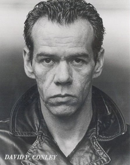 Фото - Дэвид Конли: 446x564 / 44 Кб