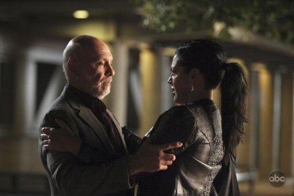 Фото - Гектор Элизондо: 427x285 / 20 Кб