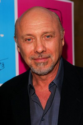 Фото - Гектор Элизондо: 267x400 / 18 Кб