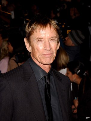 Фото - Скотт Гленн: 303x400 / 19 Кб