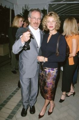 Фото - Кейт Кэпшоу: 263x400 / 23 Кб