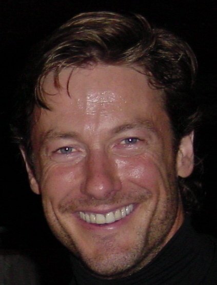 Фото - Джон Аллен Нелсон: 423x556 / 33 Кб