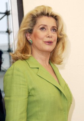 Фото - Катрин Денев: 278x400 / 19 Кб