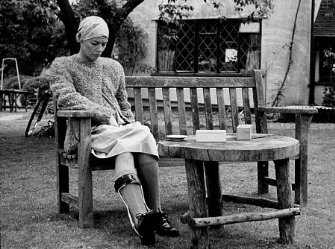 Фото - Гленда Джексон: 335x249 / 33 Кб