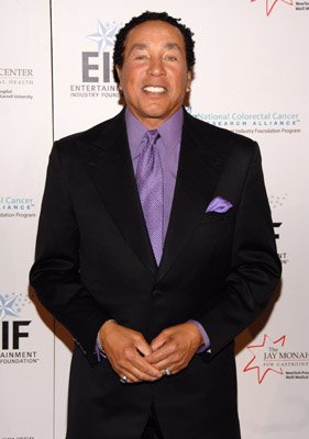 Фото - Smokey Robinson: 281x400 / 20 Кб