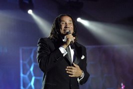 Фото - Smokey Robinson: 267x178 / 9 Кб