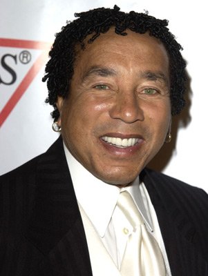 Фото - Smokey Robinson: 301x400 / 23 Кб