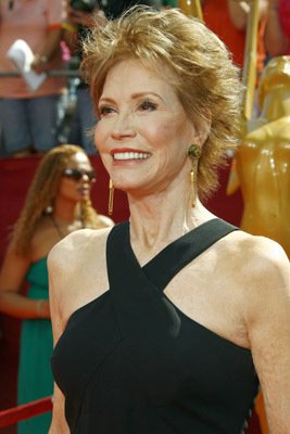 Фото - Мэри Тайлер Мур: 267x400 / 23 Кб