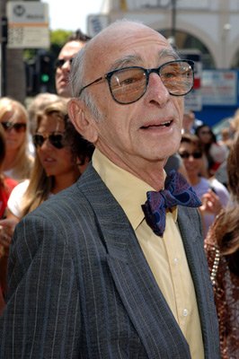 Фото - Дэвид Келли: 266x400 / 28 Кб