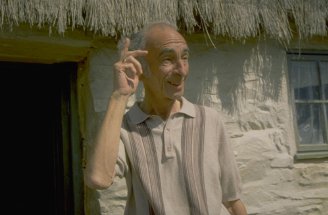 Фото - Дэвид Келли: 328x215 / 15 Кб