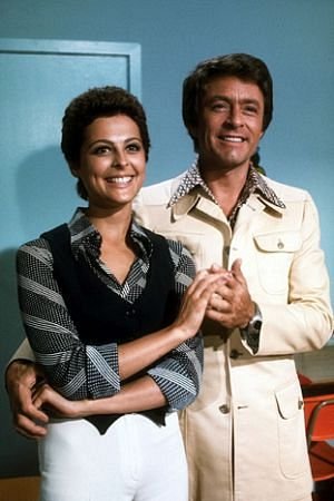 Фото - Бренда Бенет: 300x450 / 29 Кб